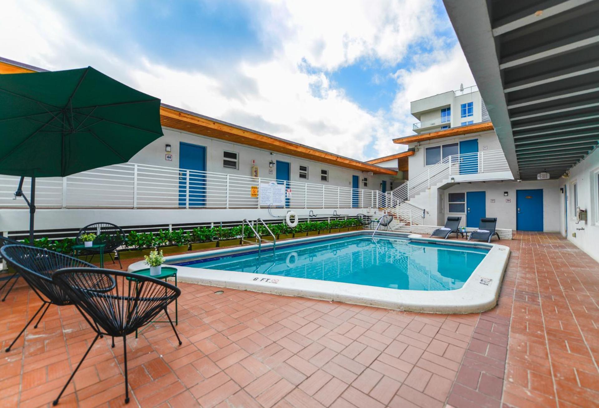Spacious Studio With Balcony And Parking At The Beach -M46 Χόλιγουντ Εξωτερικό φωτογραφία
