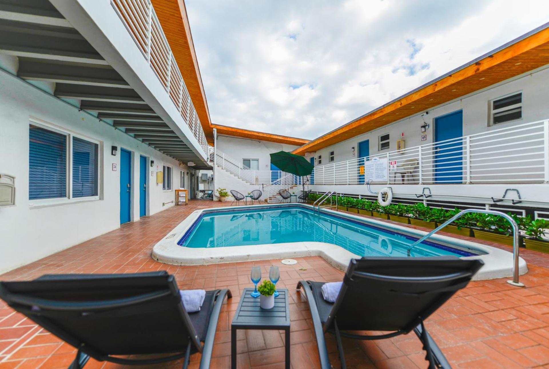 Spacious Studio With Balcony And Parking At The Beach -M46 Χόλιγουντ Εξωτερικό φωτογραφία
