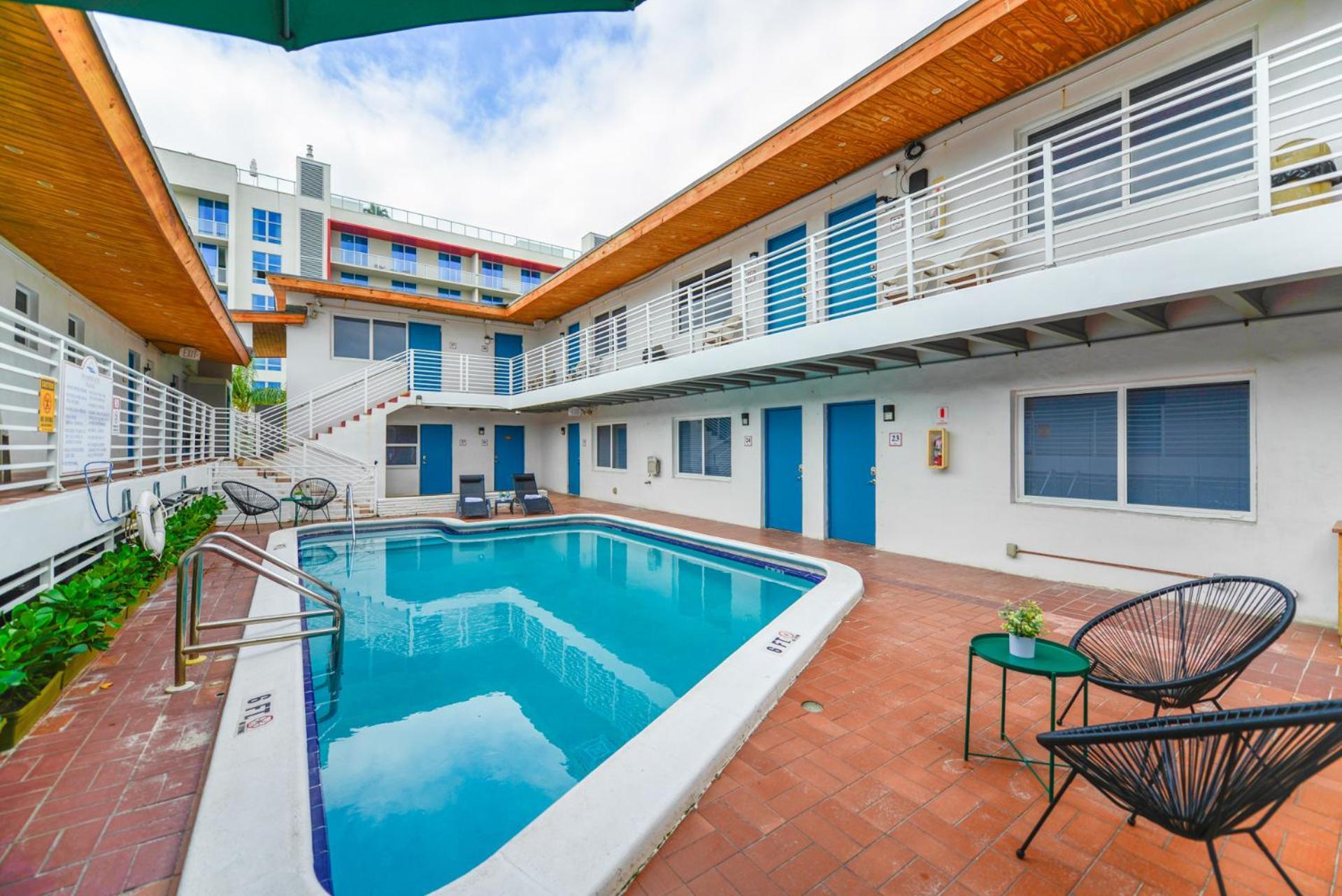 Spacious Studio With Balcony And Parking At The Beach -M46 Χόλιγουντ Εξωτερικό φωτογραφία